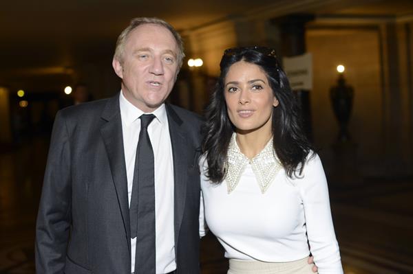 Salma Hayek at the Stella McCartney fashion show at Paris Fashion Week - Sep. 30, 2013 