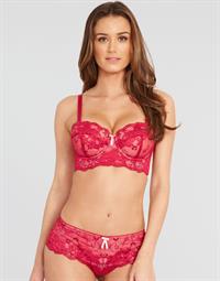 Talita Correa in lingerie