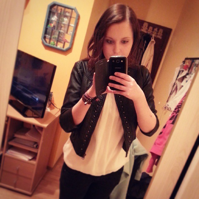 Picture of the young new hot model Tamina Rieger