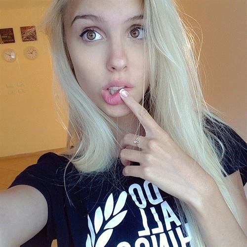Maria Domark taking a selfie