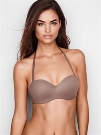 Robin Holzken in lingerie