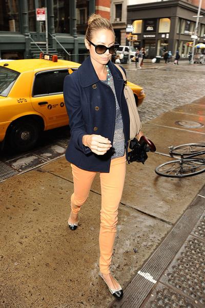 Stacy Keibler Shopping in SoHo in New York - October 9, 2012 