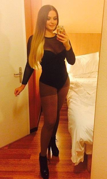 Enca Haxhia taking a selfie