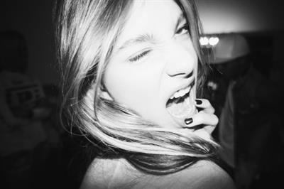 Camila Morrone taking a selfie