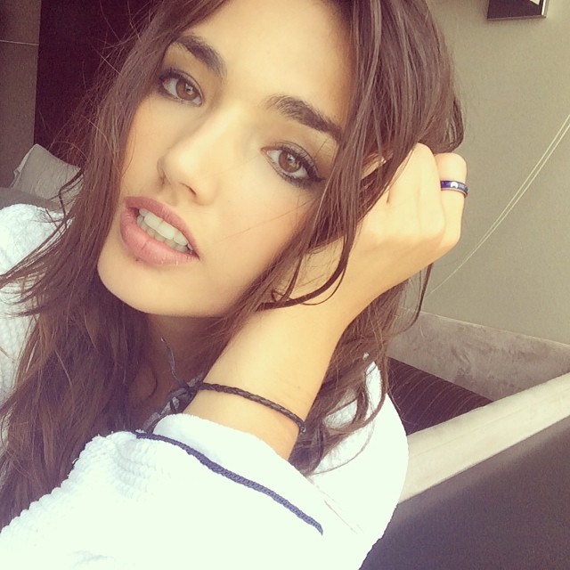 Hailee Lautenbach taking a selfie