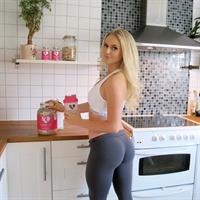Anna Nyström in Yoga Pants - ass