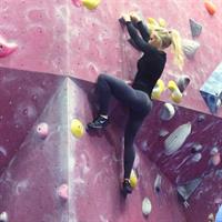 Anna Nyström in Yoga Pants