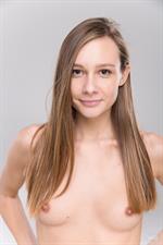 Celinne spreads her legs for Watch4Beauty