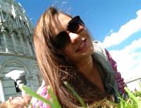 Anna Konchakovskaya taking a selfie