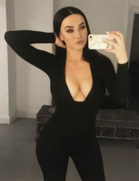 Irina Olsen taking a selfie