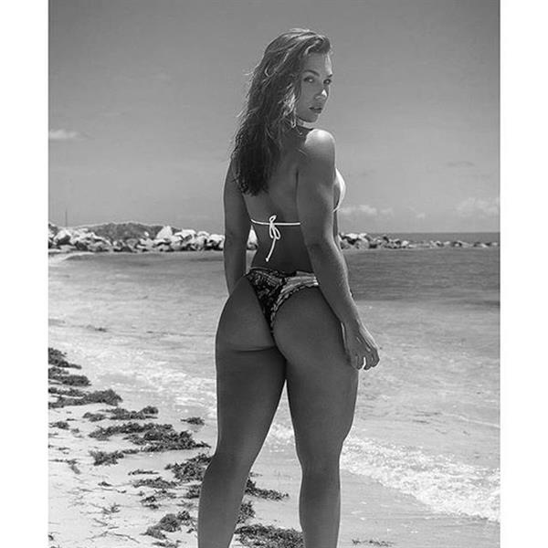 Nicole Mejia in a bikini - ass