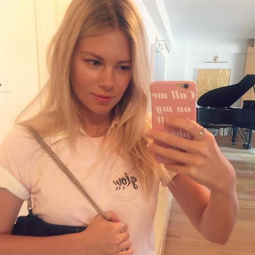 Chrissy Blair taking a selfie