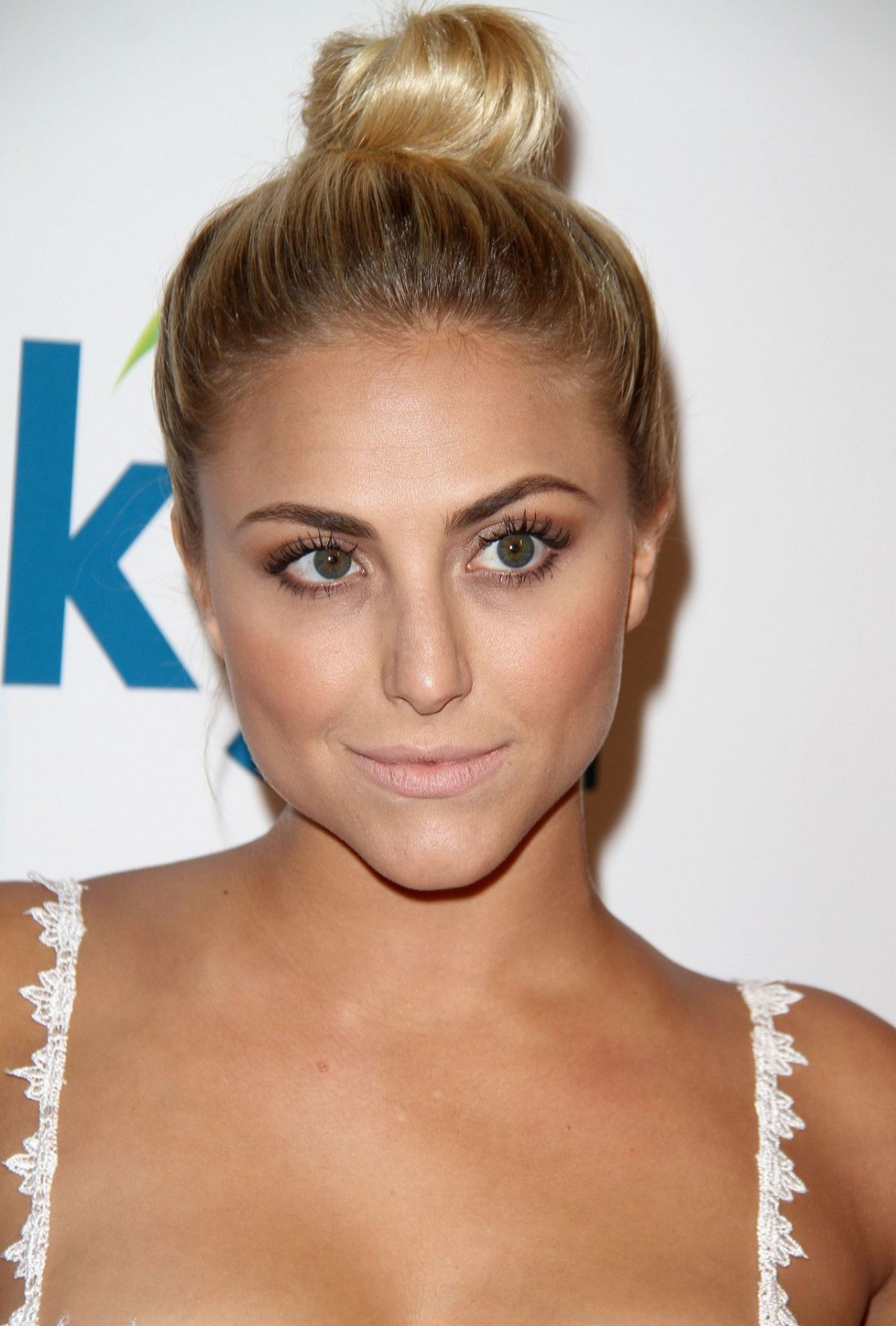 Cassie Scerbo Pictures