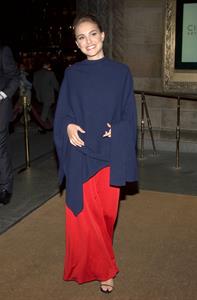 7th Annual National Arts Awards Dress by Isaac Mizrahi New York City, NY 10/07/02