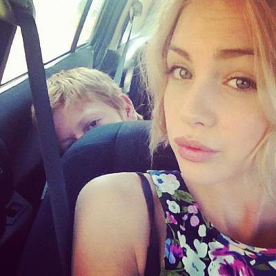 Taylor Godfrey taking a selfie