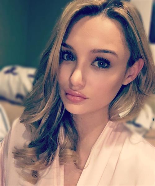 Hunter King