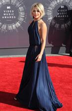 Julianne Hough at the 2014 MTV Video Music Awards, Inglewood August 24, 2014