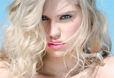 Alexandria Morgan taking a selfie