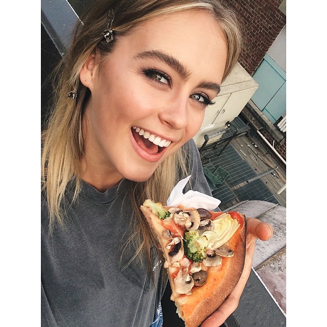 Stephanie Claire Smith taking a selfie