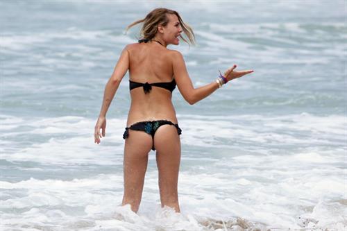Ilary Blasi in a bikini - ass