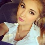 Anna Faith Carlson taking a selfie