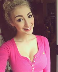 Anna Faith Carlson taking a selfie