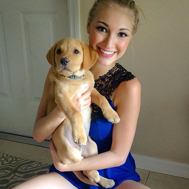 Anna Faith Carlson taking a selfie