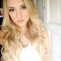 Anna Faith Carlson taking a selfie