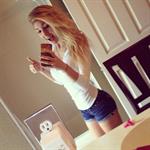 Anna Faith Carlson taking a selfie