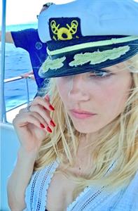 Katheryn Winnick taking a selfie