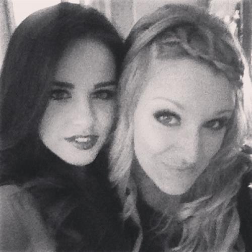 Georgia May Foote taking a selfie