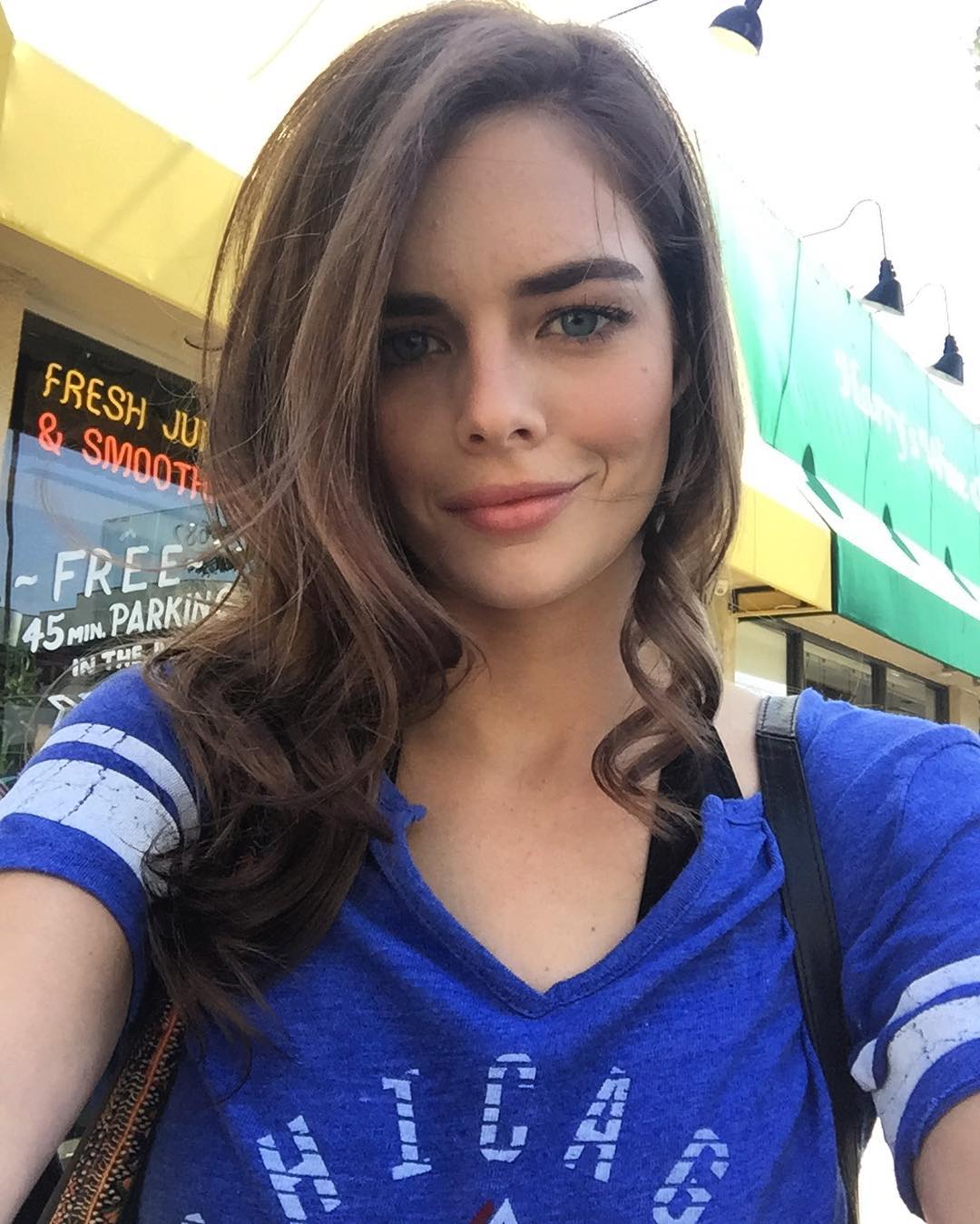 Samara Weaving taking a selfie