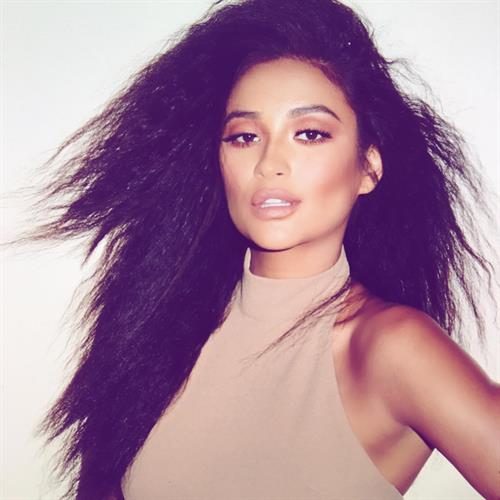 Shay Mitchell
