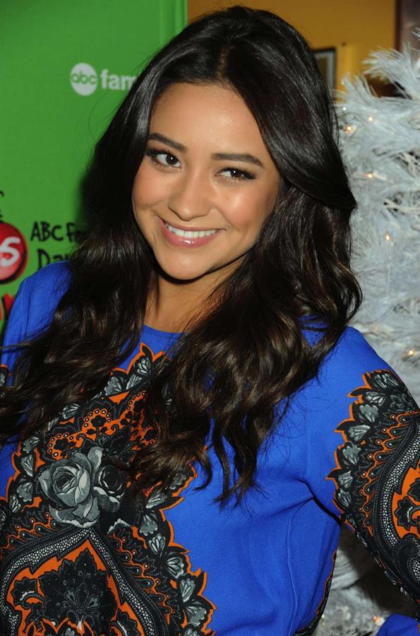 Shay Mitchell