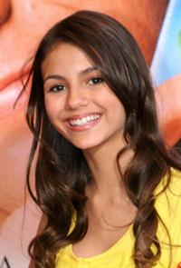 Victoria Justice Pictures Victoria Justice