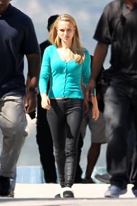 Natalie Portman on the set of a Terrence Malick film in Austin 10/19/12 