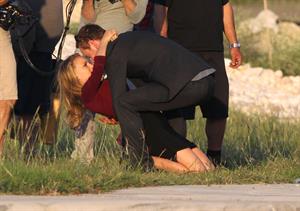 Natalie Portman On The Set Of Terrence Malick Film In Austin (10/10/12) 