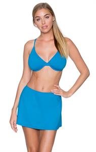 Elizabeth Turner in a bikini