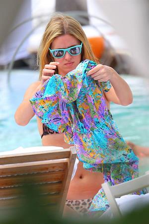Nicky Hilton Hotel pool in Miami - December 31, 2012