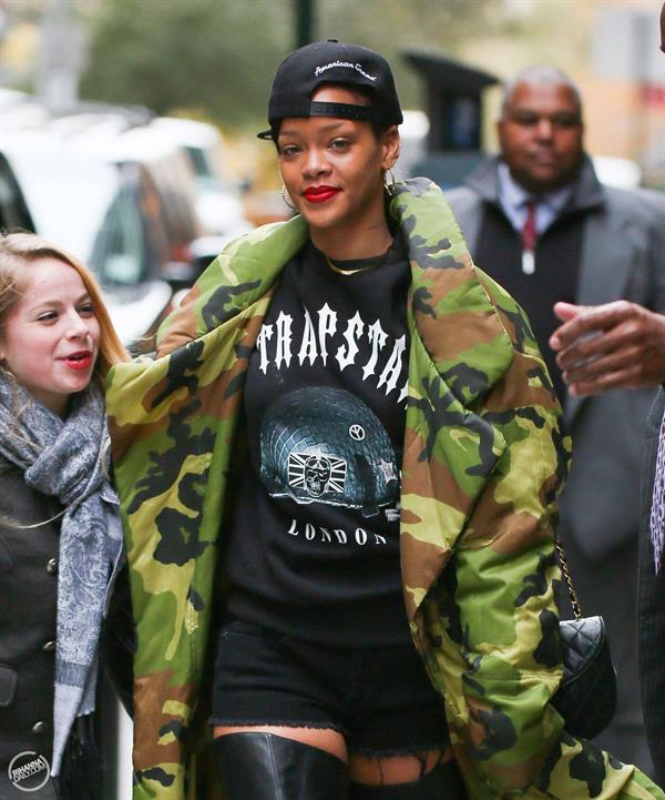 Rihanna Victoria's Secret fashion show in NY 11/7/12