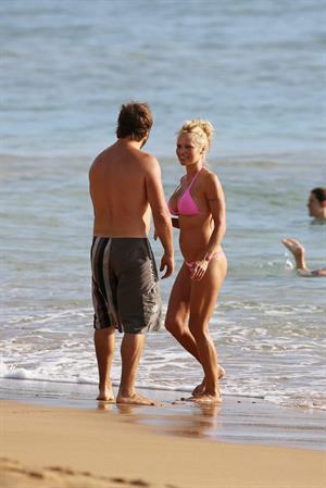 Pamela Anderson Wearing bikini on the beach in Hawaii - August 8, 2013 