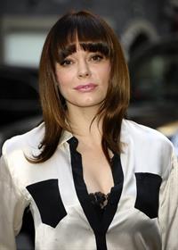 Rose McGowan Spotted on the streets of New York (November 12, 2012) 