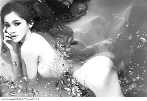 Crystal Wang Xi Ran in a bikini