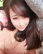 Hua Yi Mo taking a selfie