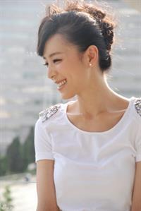 Jingchu Zhang