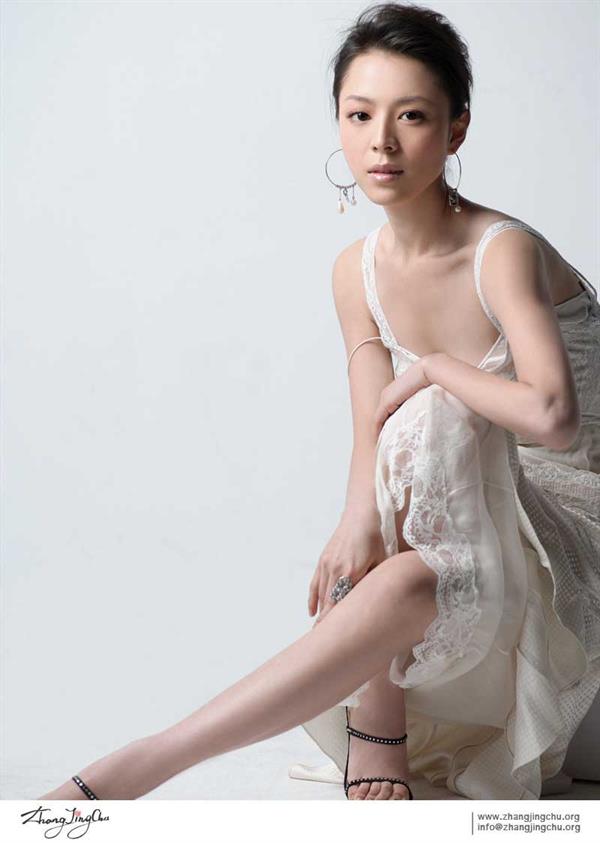 Jingchu Zhang