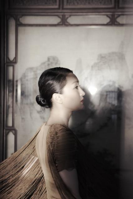 Xun Zhou