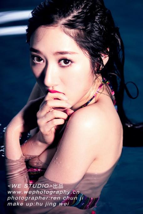 Zhang Shu Yuan in a bikini