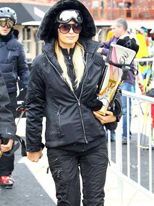 Paris Hilton enjoying a day in the mountains of Aspen December 18, 2012 