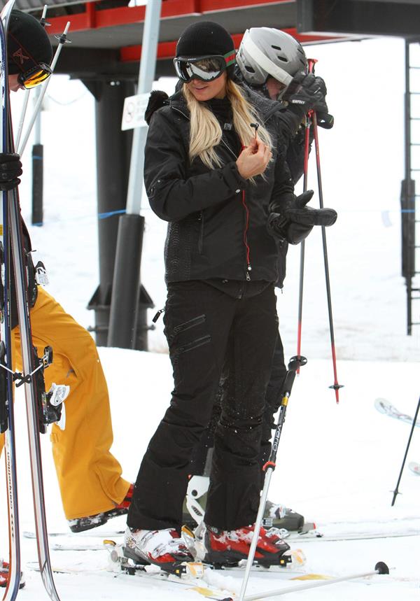 Paris Hilton enjoying a day in the mountains of Aspen December 18, 2012 